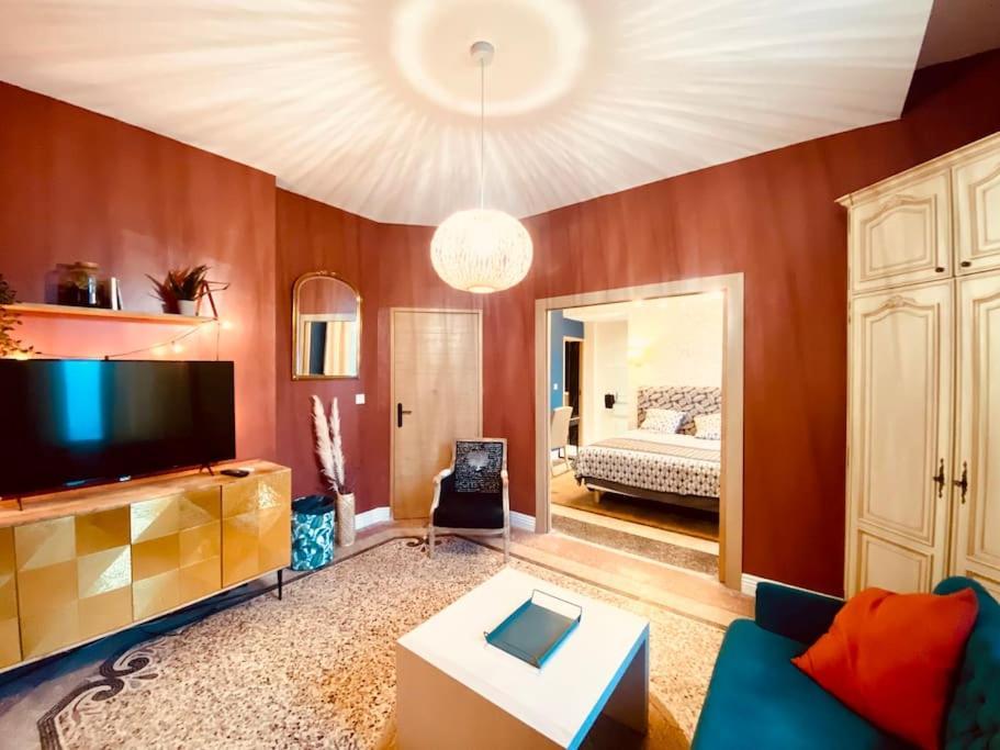 La Suite 2 Pieces Lit Queen Size Entree Privee Nîmes Dış mekan fotoğraf
