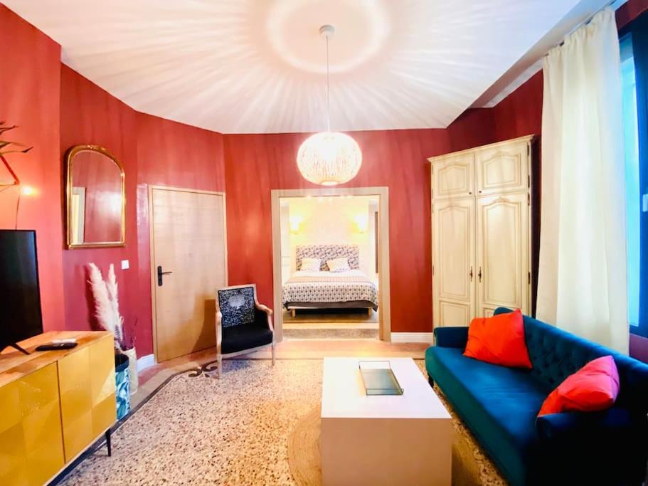 La Suite 2 Pieces Lit Queen Size Entree Privee Nîmes Dış mekan fotoğraf